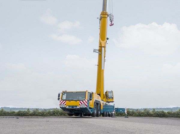 Demag-AC-300-6-redim2.jpg