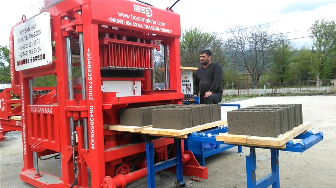 Machine de Brique en beton Machine de Briques en beton