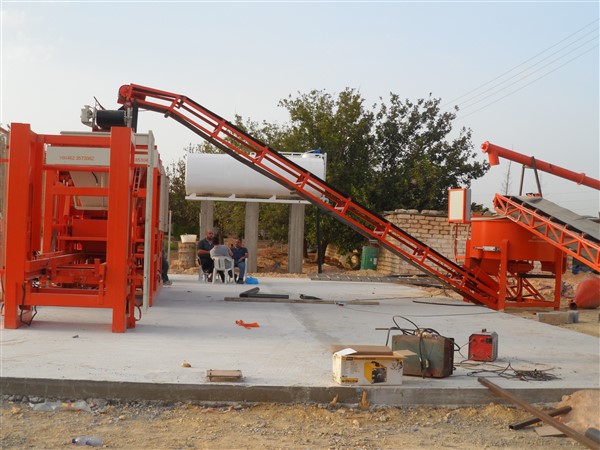 Machine Pavé Neuve de Tunisie, Prix Pondeuse Pavé de Tunisie, Usine Pavé a Tunisie, Fabrication de Pavé a Tunisie, Pavé Autobloquant a Tunisie, Prix Machine Pavé Tunisie, Prix Machine Parpaing Tunisie, Prix Machine Bordure Tunisie , Prix Machine Agglos Tunisie, Prix Machine Hourdis Tunisie