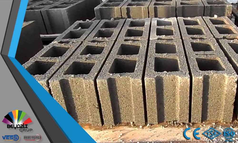 Machine pour fabrication de brique manuelle 2