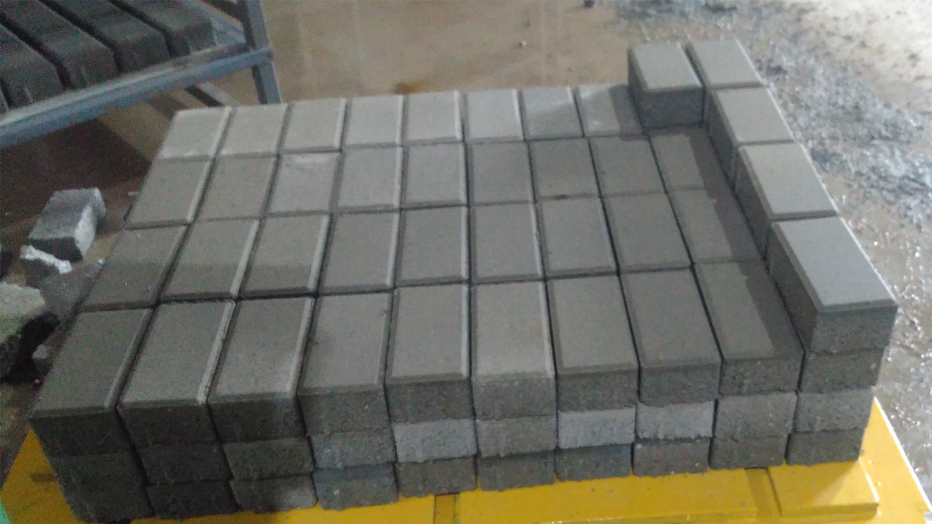 combien_coûte_une_usine_de_machine_de_pave_machine_a_parpaing_machine_a_brique_06.jpg