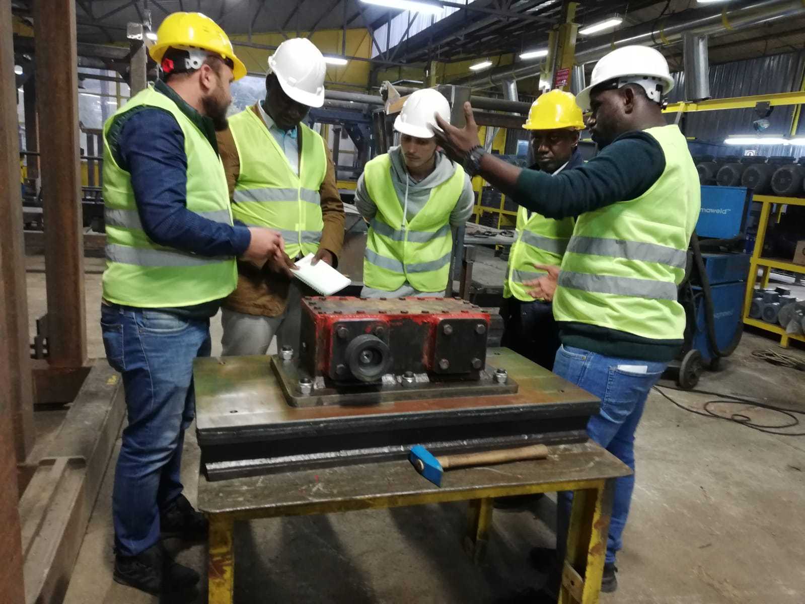 machine a bordure beton a louer, machine a bordure sodimar, location machine a bordure beton kiloutou, machine a bordure beton occasion, machine a bordure beton prix, machin fabrication, machine de fabrication de brique, machine a bordure sodimar, machine a bordure beton a vendre, location machine a bordure beton kiloutou, meca bordure, mac bordure, bordure beton moulé tarif, machine a bordures en beton coulé, meca bordure occasion, Centrale a Béton, Capacité Centrale a Béton, Centrale a Beton mobile, centrale a Béton fixe