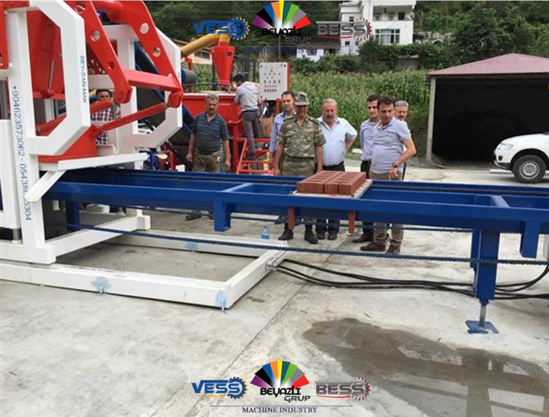 Machine a Parpaing, Machine de Parpaing, Prix Machine de Parpaing, Machine Parpaing Neuf, Machine a Parpaing a ventre, Machine de parpaing semi automatique, Machine Parpaing Manuelle