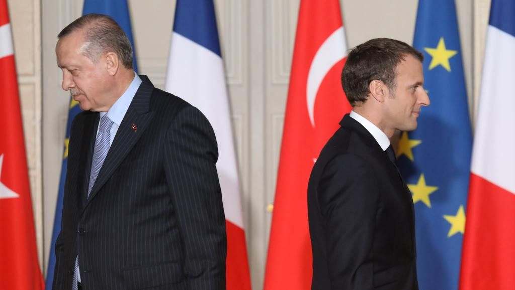 passe_darmes_entre_Paris_et_Ankara_sur_la_question_des_FDS_Parpaing.jpg