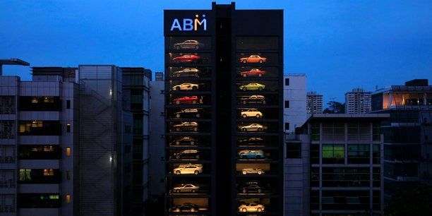 singapour-distributeur-de-voiture.jpg